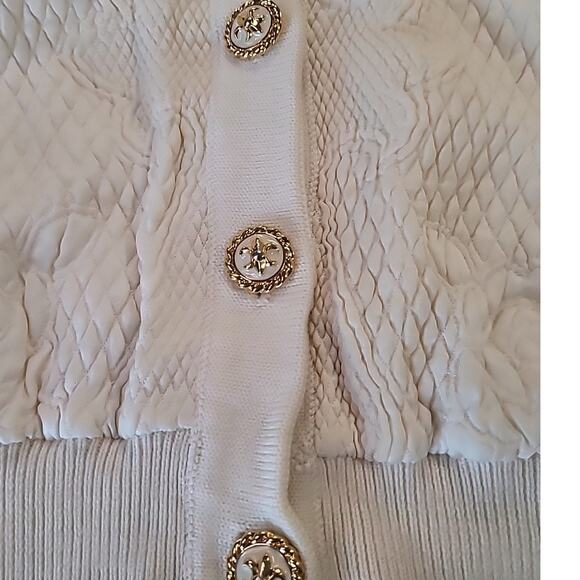 Vintage St. John Collection Marie Printed Ivory Blouse‑Cardigan Sz P – Cropped - Picture 3 of 11